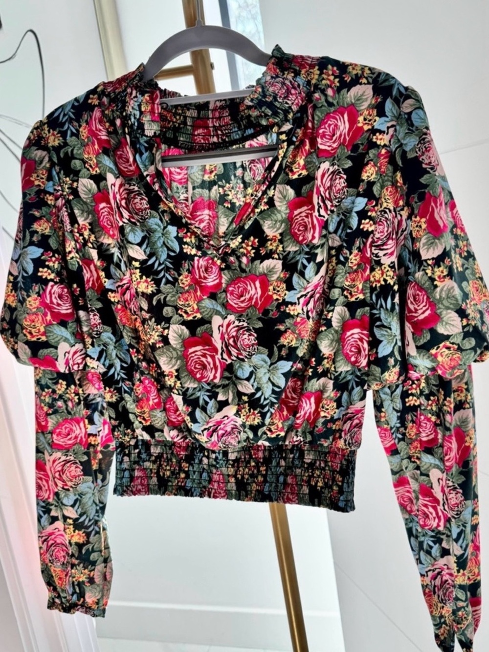 Wayf Black Floral Puff Sleeve Crop Top with Pink & Blue Roses, Small